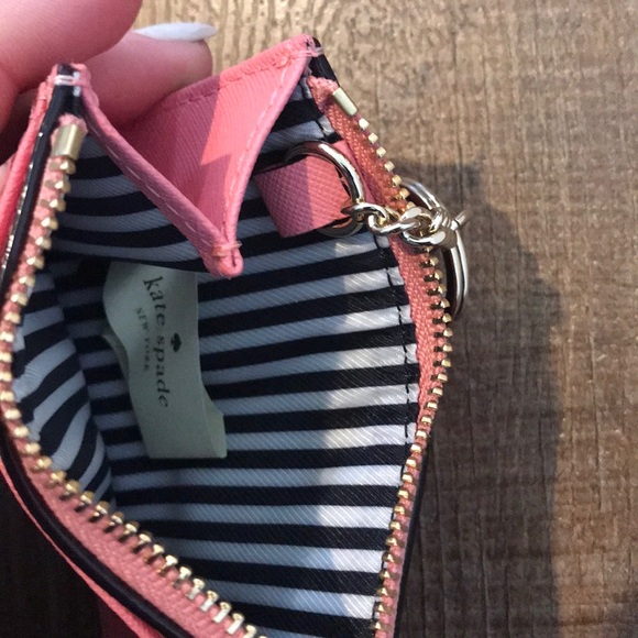NWOT KATE SPADE WRISTLET WALLET - Picture 3 of 8